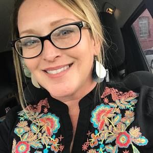 Meet your Posher, Andrea